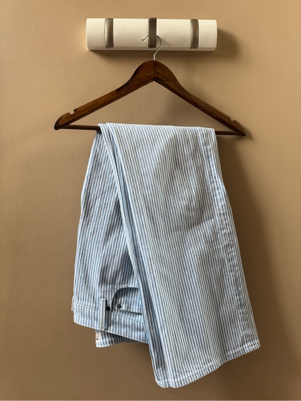 90s Relaxed JeanLight Blue and White Striped Pants